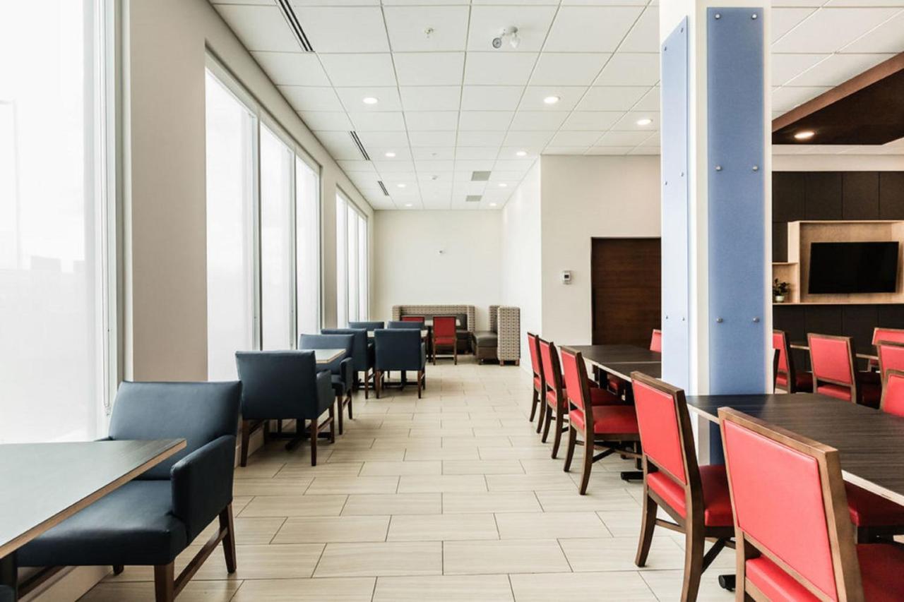 Holiday Inn Express & Suites Edmonton N - St Albert By Ihg Saint Albert Luaran gambar