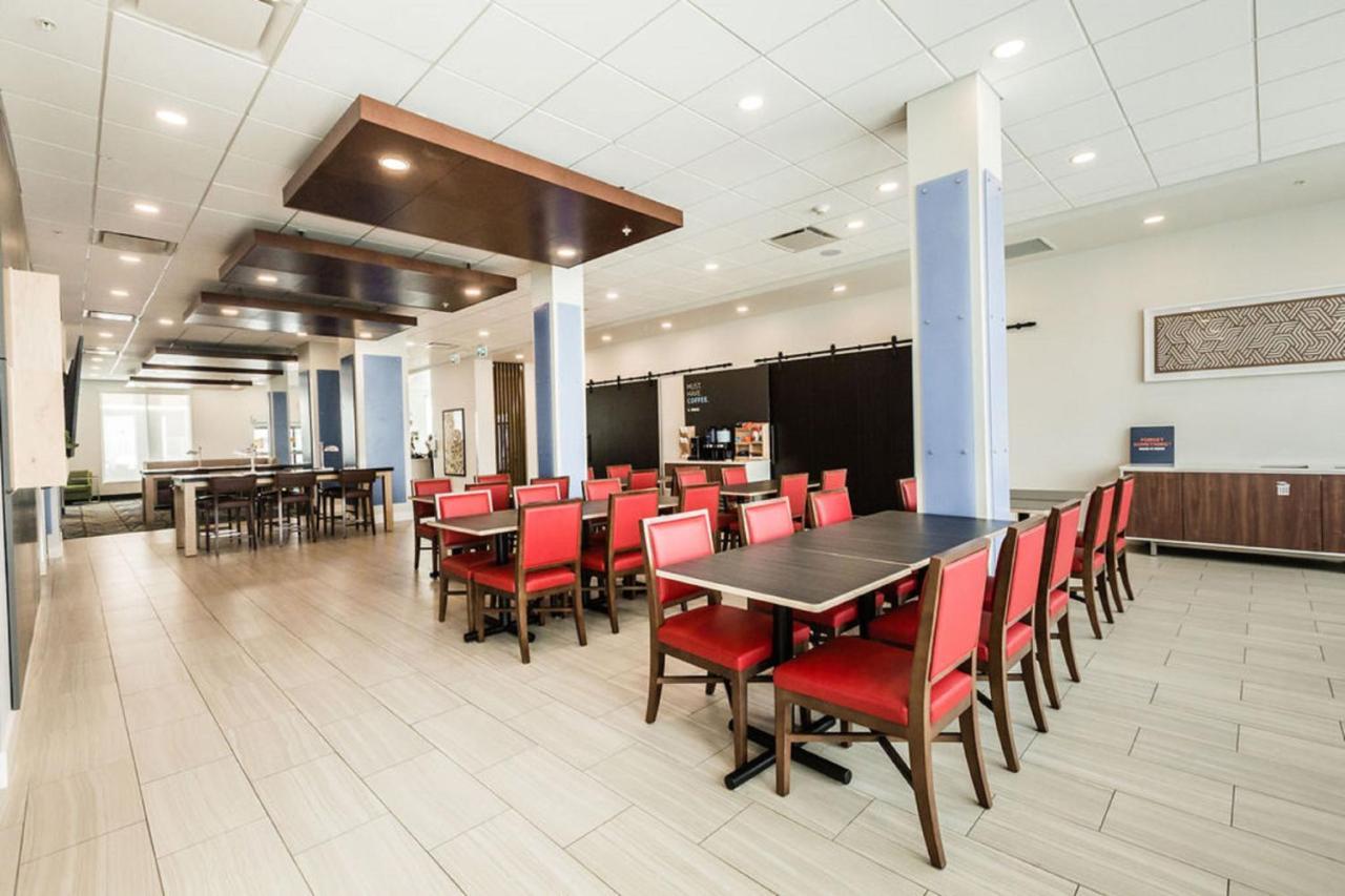 Holiday Inn Express & Suites Edmonton N - St Albert By Ihg Saint Albert Luaran gambar