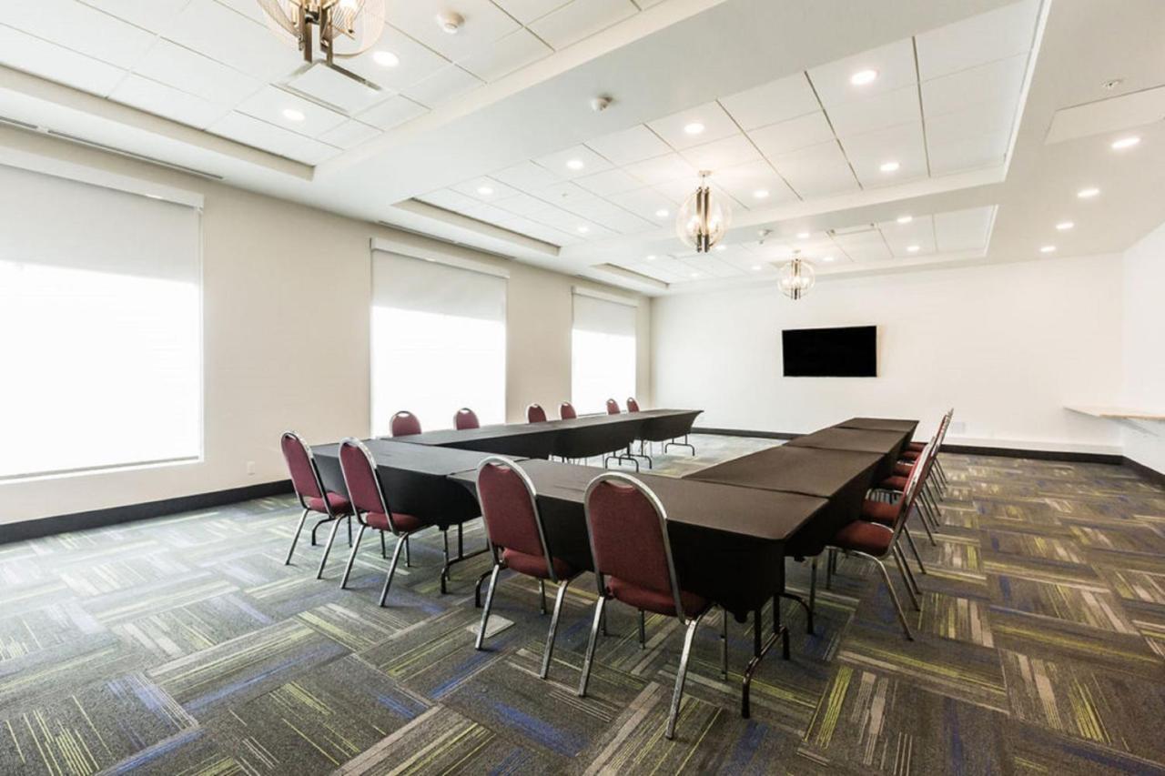 Holiday Inn Express & Suites Edmonton N - St Albert By Ihg Saint Albert Luaran gambar
